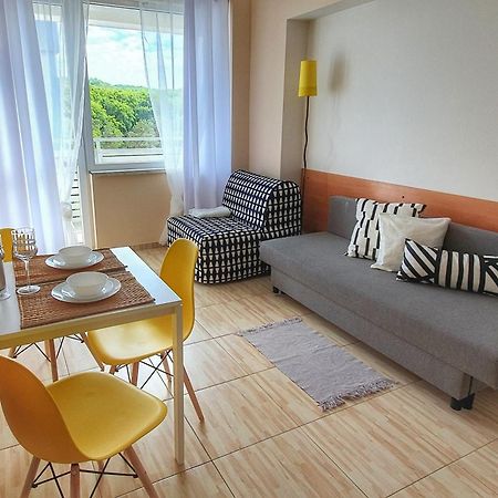Holiday Home Slavia New 600 Z Balkonem Przy Plazy เมียนซิดดรอแย ภายนอก รูปภาพ